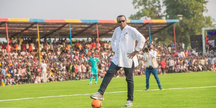 Infrastructures:Un stade modernisé a été inauguré dans la province de la Mongala.