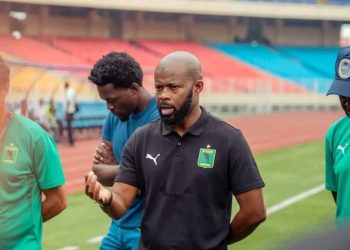 Vie dans nos clubs/VClub:Le coach Youssoupha Dabo a présenté sa liste des indésirables au comité du club.