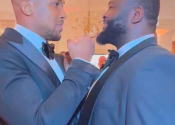 Boxe:Martin Bakole et Anthony Joshua se sont croisés les regards à Londres le samedi 11 janvier 2025,un combat entre les 2 pugilistes devient de plus en plus inévitable!!