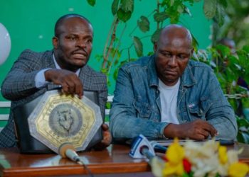 Arts Martiaux:Sacré champion du monde à Yalova,Me Trinita Kamba a tenu à remercier la presse par un diner en famille