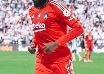 Mercato:Le bout du tunnel en vue pour Arthur Masuaku