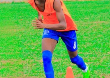 DÉCOUVERTE:Freddy Tshimbu,ce pur talent du football congolais qui se meurt dans l&rsquo;ombre.
