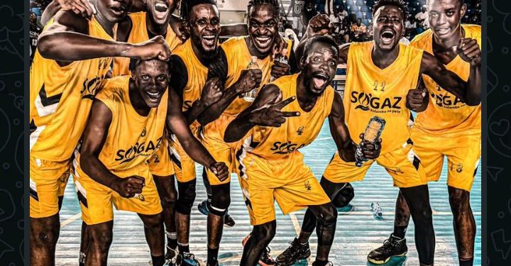 LIPROBAKIN:Molokaï pulvérise Police 111-40 samedi 01 février