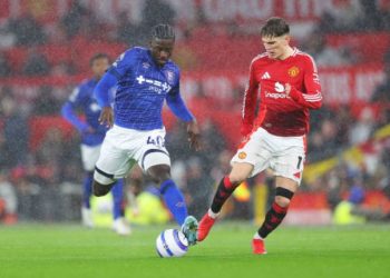 Premier League anglais 2024-2025:Tuanzebe décisif,mais Ipswich lâche les points.