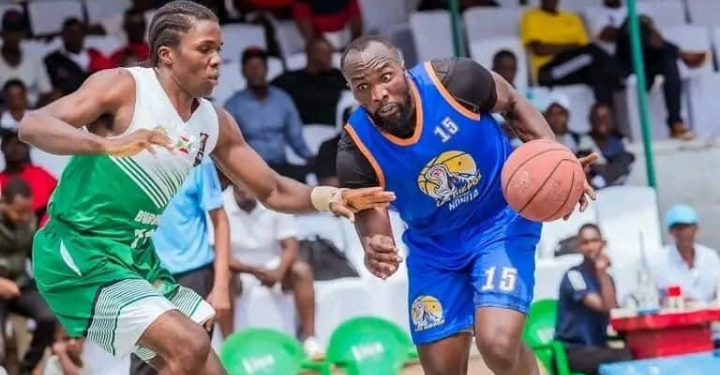 Burundi basketball l:Le congolais Jonathan monze régale,les hippos enchaînent