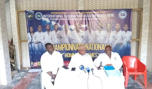 Taekwon-Do ITF:Animant une conférence de presse au siège de la FETAECO/ITF,le président Willy Makengo annonce la 2è édition des championnats nationaux pour hommes et la 1ère pour dames à Kinshasa.