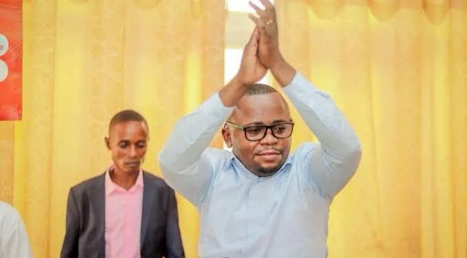 Vie dans nos clubs/A.S Vita Club:Flory Mapamboli désigné président provisoire.