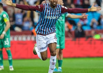 Coupe de Turquie 2024-2025:TRABZONSPOR avec un très bon SIMON BANZA se qualifie pour les demi finales.