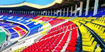 Infrastructure/Stade des martyrs:Avant salongo égale après salongo