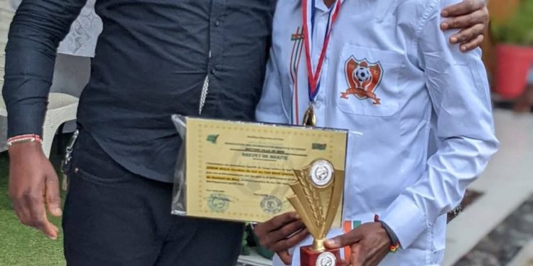 BENI FOOTBALL AWARDS 2025 : LES MEILLEURS DU CHAMPIONNAT LOCAL ONT ÉTÉ HONORÉS.l