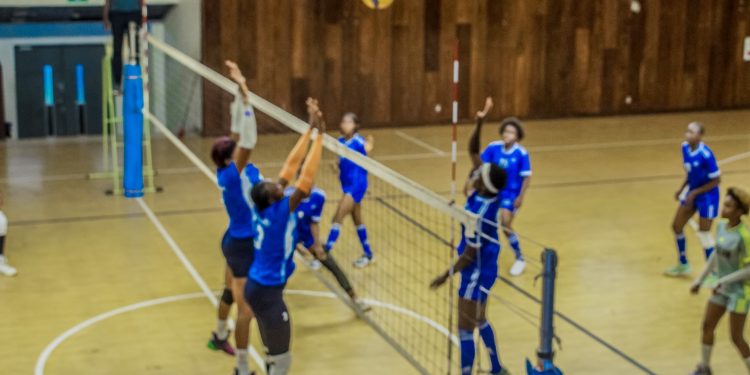 Volley-ball:Madaka plus fort que Service National 3-1 ce dimanche 25 mai à l’ouverture de la 55è édition du championnat de l’Euvokin.