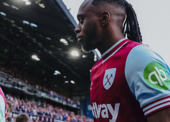 Tanière des Léopards:Wan-Bissaka tire les choses en longueur.