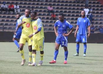Illicocash ligue 1 play-offs:Le score (1-1)du match Cs Don Bosco et Fc st Éloi lupopo homologué, les deux clubs  sanctionnés financièrement.