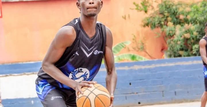 Tanzanie basketball:Moïse Bukengu brille avec Savio BC,et fait la une des journaux en Tanzanie.