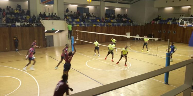 Volley-ball:VC ESPOIR domine Green Team 3-2 le dimanche 15 juin à l’Euvokin.