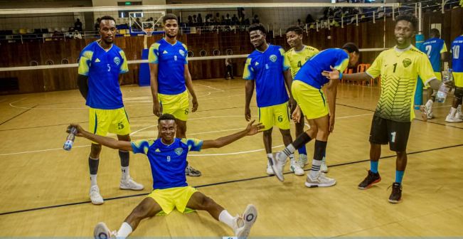 Volley-ball:Green Team écrase Service National 3-0 samedi 07 juin à l’Euvokin.