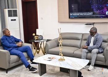 CHAN KEN-OUG-TAN 2024:DIDIER BUDIMBU a accordé une audience au coach  OTIS NGOMA sélectionneur des léopards A&rsquo; de la RDC.