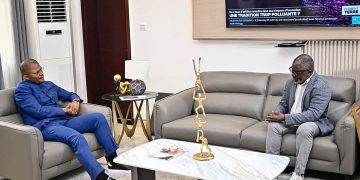 CHAN KEN-OUG-TAN 2024:DIDIER BUDIMBU a accordé une audience au coach  OTIS NGOMA sélectionneur des léopards A&rsquo; de la RDC.