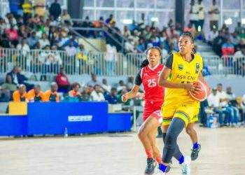 Kinshasa Basketball – Demi-finales LIPROBAKIN : CNSS et Terreur frappent fort d’entrée et se rapprochent de la finale.