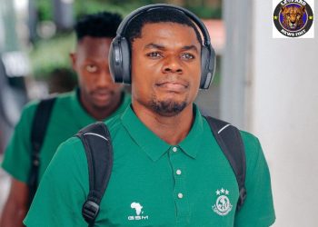 Mercato:MAXI MPIA NZENGELI a prolongé avec Young Africans SC.