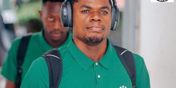 Mercato:MAXI MPIA NZENGELI a prolongé avec Young Africans SC.
