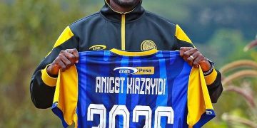 Mercato:Le coach congolais ANICET KIAZAYIDI rejoint JEAN FLORENT IBENGE à AZAM FC.