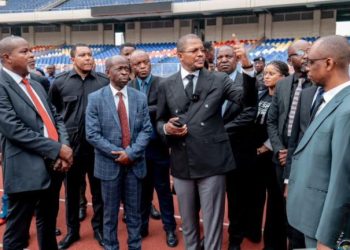 Foot:Le cabinet de Didier Budimbu dans les sales draps!