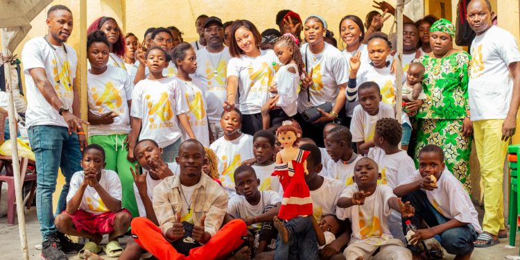 Basketball:Dorcas Kabi, l’athlète au grand cœur : sa fondation apporte soutien et sourire aux enfants de l’Orphelinat Siloé