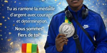 Karaté:Glory Mbuyulu Ikunangiene fait sensation en glanant la médaille d’argent au Youth League U17 à Harare.