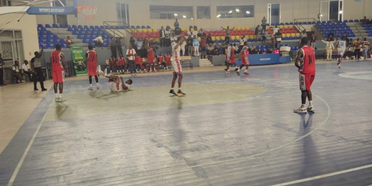 Basket-ball:Victoire à l’arrachée de City Kauka face à Raphaël,mercredi 22 avril à la Liprobakin.