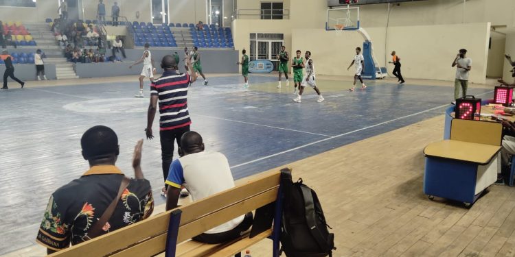 Basket-ball:NMG est tombé face à Ngaba Basket Center 41-48 vendredi 08 mai à la Liprobakin.