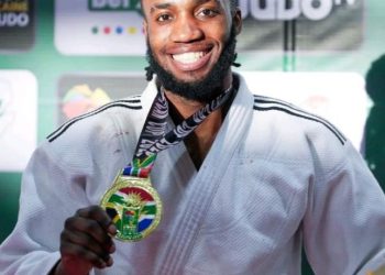 Judo:À African Judo Open à Johannesbourg Brixon,le congolais Raoul Elombola Bwenda s’adjuge la médaille d’or chez les -66 kg.