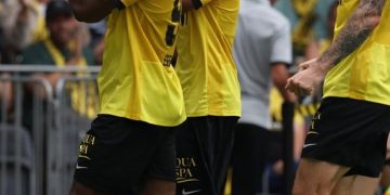 Écho de nos léopards : Essende brille avec un doublé, Boteli répond:Les Léopards se distinguent lors de la rencontre de Super League entre Young Boys et Sion.